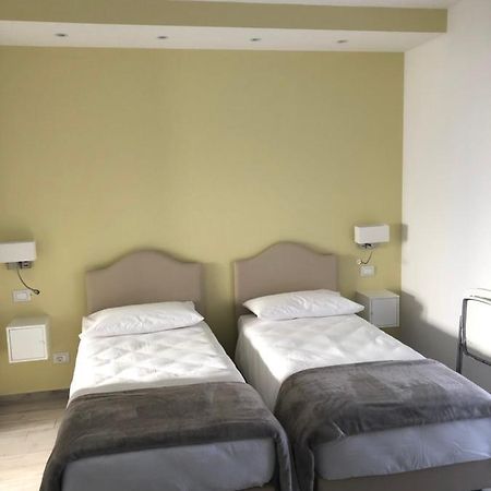 Villa Zaira Sorbara Εξωτερικό φωτογραφία